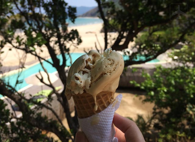 The deli at the resort offers free ice-cream to guests everyday! I had an enjoyable time tasting interesting flavours such as Caramel Popcorn, Roasted Banana and Turkish Delight.