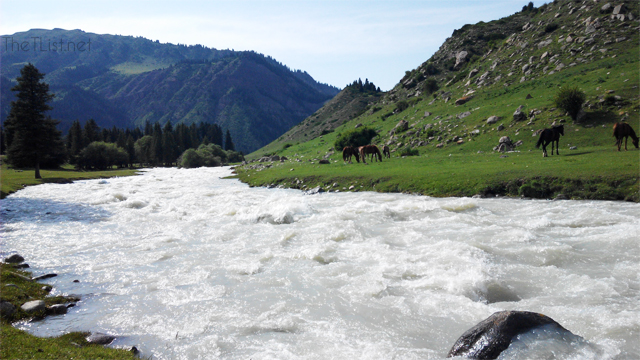 Kyrgyzstan Travel Guide