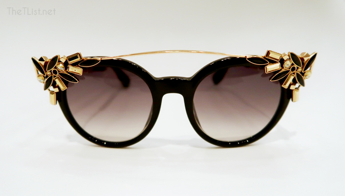 Best Sunglasses for Different Travelers